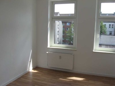 2 Raum Küche/Diele/Bad 45m²