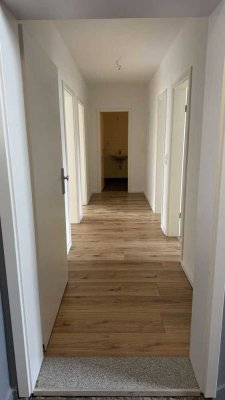 Ihr neues Zuhause wartet: 3 Zimmer, renoviert, sofort frei