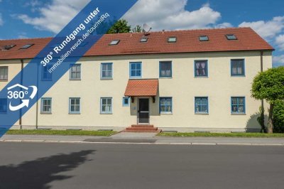 Dachstudiowohnung in Passau 
Pfiffige 2-Zimmer Wohnung mit Tageslichtbad und offener Kochzeile
