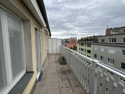 2-Zimmer Wohnung, 6. Liftstock mit Terrasse