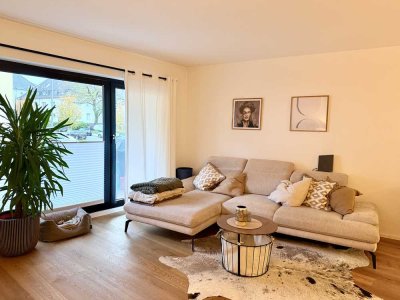 Bredeney/Rüttenscheid: Kernsanierte 3-Zimmer Wohnung mit Balkon / Fußbodenheizung / Parkett