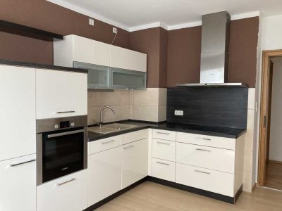 3 ZIMMER ERDGESCHOSSWOHNUNG IN DER SIEGENER INNENSTADT