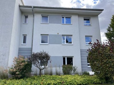 Attraktive 4-Zimmer Wohnung mit Balkon im 1. OG in Nürnberg-Laufamholz