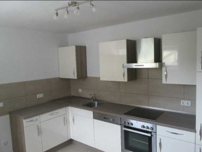 3-Zimmer Wohnung 80 m² Südhanglage in Stamsried mit Balkon und Terrasse