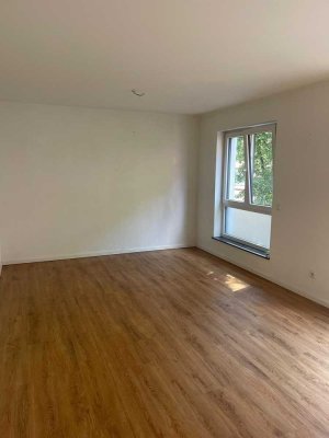 Stilvolle, gepflegte 3-Zimmer-Wohnung mit Balkon in Ludwigshafen