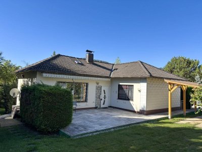 [06641] Bungalow mit großem Garten und Bergpanorama