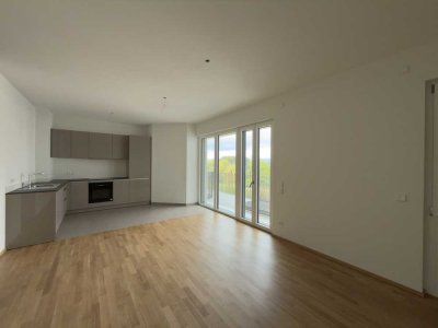 Moderne 5-Zimmerwohnung mit drei Schlafzimmern und Balkon