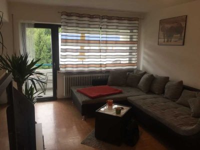Geschmackvolle, gepflegte 2,5-Zimmer-Wohnung mit EBK in Mössingen