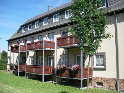 ansprechende 2 Zimmer WE mit Einbauküche im 1. OG
