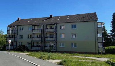 renovierte 3-Raum Wohnung mit Balkon
