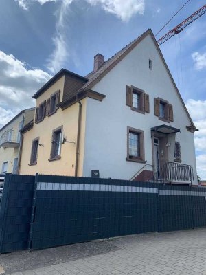 Charmantes großes Wohnhaus in Schöneberg/Kübelberg