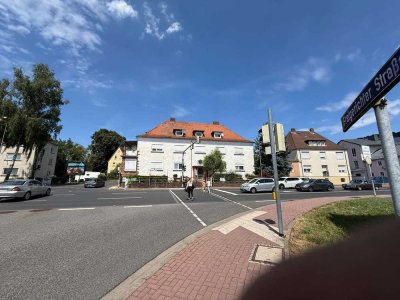 Charmante 3-Zimmer-Dachgeschosswohnung mit Dachterrasse in Gelnhausen