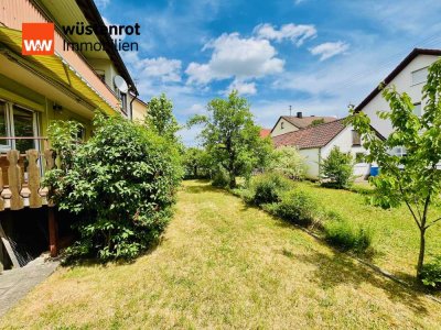 Schönes Zweifamilienhaus mit tollem Garten in ruhiger Lage in Schwäbisch Gmünd Bettringen