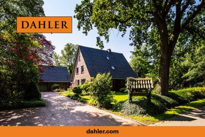 Großzügiges Einfamilienhaus mit naturnahem Eigentumsgrundstück