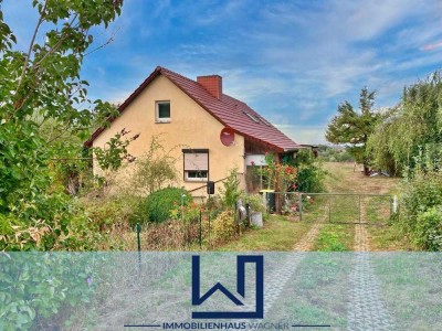 Skyline von Neubrandenburg: Einfamilienhaus mit großem Grundstück in zentraler Lage