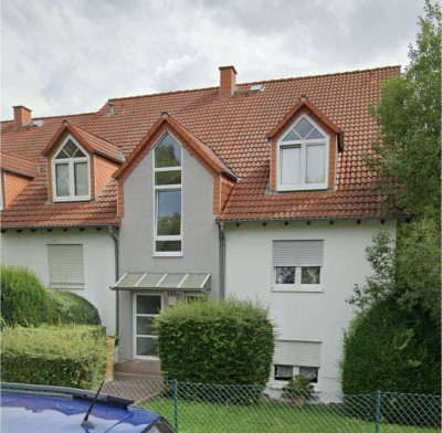 Wohlfühlen in Neu Anspach: Charmante 2-Zimmer-Wohnung mit Balkon & Tiefgaragenplatz