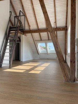 Exklusive Neubauwohnung mit Skyline-Blick in Hamburg-Borgfelde – Erstbezug mit Empore & Stil