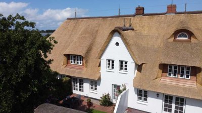 Hyggeliger Wohntraum  unter Reet in Dunsum