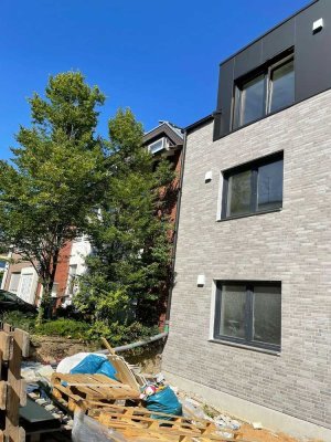 Attraktive 2-Zimmer-DG-Wohnung mit Dachterrasse zentral in Düren