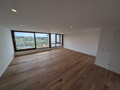 Helle 2-Zimmer Wohnung in Burg/Höhscheid