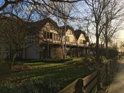 Großzügiges Wohnhaus mit 19 Appartments.  Geeignet für Firmenmitarbeiter oder Großfamilien. Mit Schw