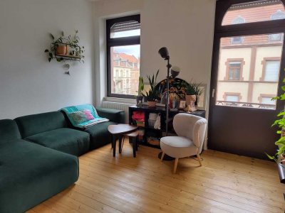 Helle 2-Zimmer Wohnung mit Balkon im 3. OG in Heidelberg-Bergheim (nähe Hbf)