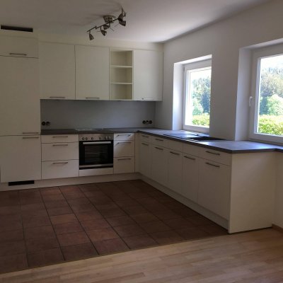 exklusive großzügige 2-Zimmer-Wohnung mit Küche, Terrasse, Garten, TG, ohne Provision, 6330 Bezirk Kufstein, 6334 Schwoich ab sofort