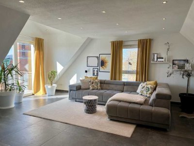 Moderne 4-Zimmer-Wohnung mit großzügigem Wohnbereich und Dachterrasse