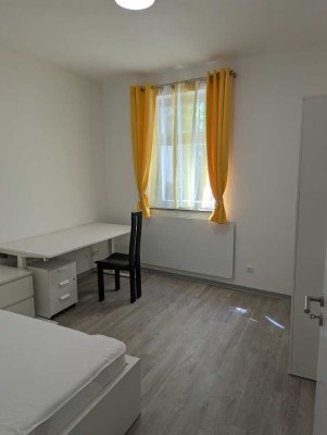 1 Zimmer in 5er Wohngemeinschaft. Erstbezug nach Sanierung gegenüber neuer Universitätsbibliothek