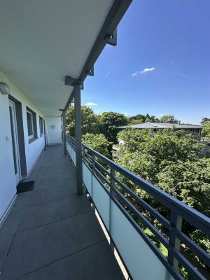 Top 4 Zimmer-Wohnung (Gerne Jobcenter)