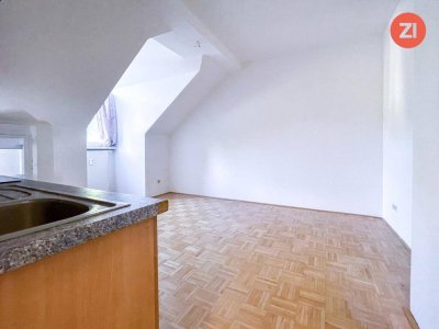 Zentrale 1- Zimmer Wohnung im Linzer Zentrum - Landestheater