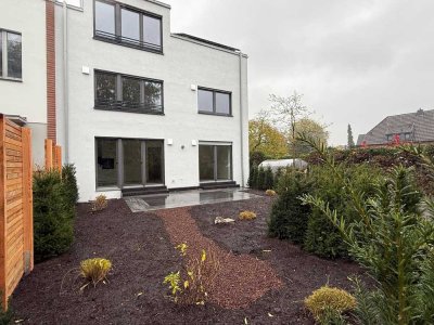 Erstbezug: Luxuriöse 3-Zimmer-Wohnung im EG mit Terrasse in Neuss