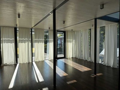 Gepflegte Wohnung mit viereinhalb Zimmern sowie Balkon und Einbauküche in Stetten
