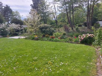 3-Familienhaus, Massivhaus, voll vermietet, schöner Garten, 39.840€ Jahresmiete....