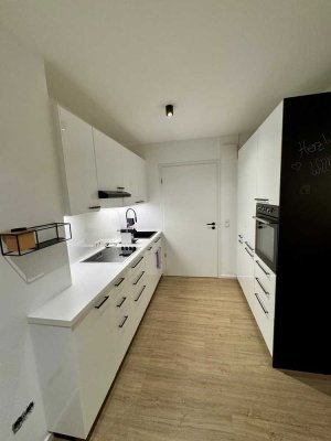 Gehobene 1,5-Zimmer-Wohnung mit gehobener Innenausstattung mit Balkon und Einbauküche in Mönsheim