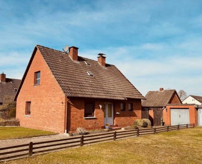 Liebenswert lebenswert -
Siedlungshaus mit Potenzial für Ihre Familie!