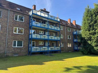 Mit parkähnlichem Gemeinschaftsgarten...!