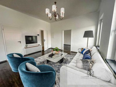 3 Familienhaus in Friedberg zu verkaufen!
Saniert! Provisionsfrei! 52.000€ Jahresmiete!