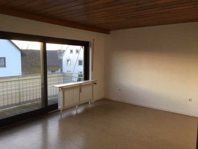 3-Zimmer Wohnung mit Tageslichtbad und Balkon zu vermieten