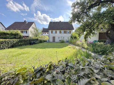 Zentrumsnahes Einfamilienhaus mit tollem Garten – viel Potenzial für kreative Köpfe