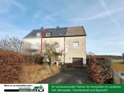 Große Doppelhaushälfte mit Nebengebäude