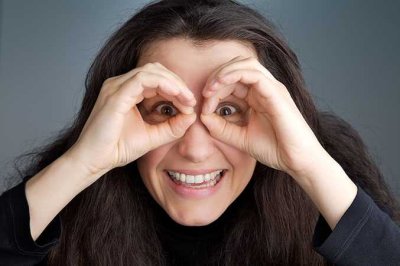 OF-NÄHE MARIENSCHULE:  Mieterfreies 2 Zi.Dachstudio - kompl. EBK - Bad m.Fenster