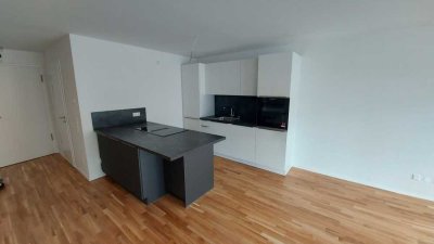 Erstbezug 2-Zimmer-Wohnung mit Balkon und EBK in Rudersberg