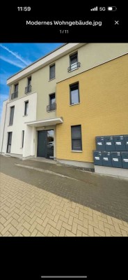 Lichtdurchflutete 2-Raum-Wohnung mit Balkon in Velten