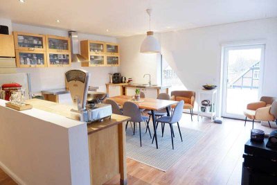 Großzügige Penthousewohnung (2015 modernisiert)