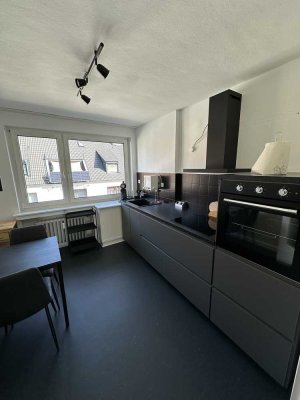 Möblierte 3,5-Zimmer Wohnung im 3. OG in Rüttenscheid