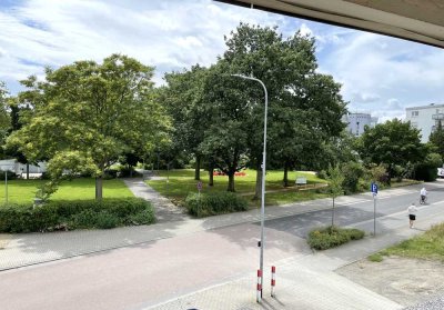 Attraktive 3-Zi-WOHNUNG (1. OG) mit Balkon