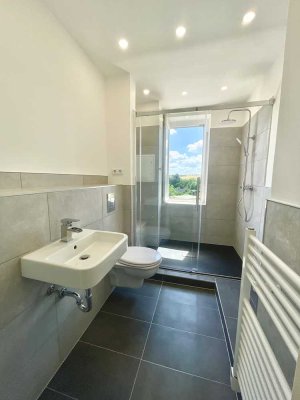 Erstbezug nach Sanierung: schöne 1,5-Zimmer-Wohnung.