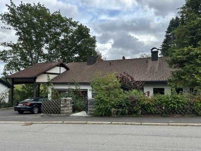 Großzügiges 9-Zimmer Haus mit Einliegerwohnung  in Bad Alexandersbad