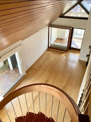 Exklusive 5-Raum-Maisonette-Wohnung mit Südbalkon, EBK, Wintergarten und Kamin in Filderstadt Bernh.